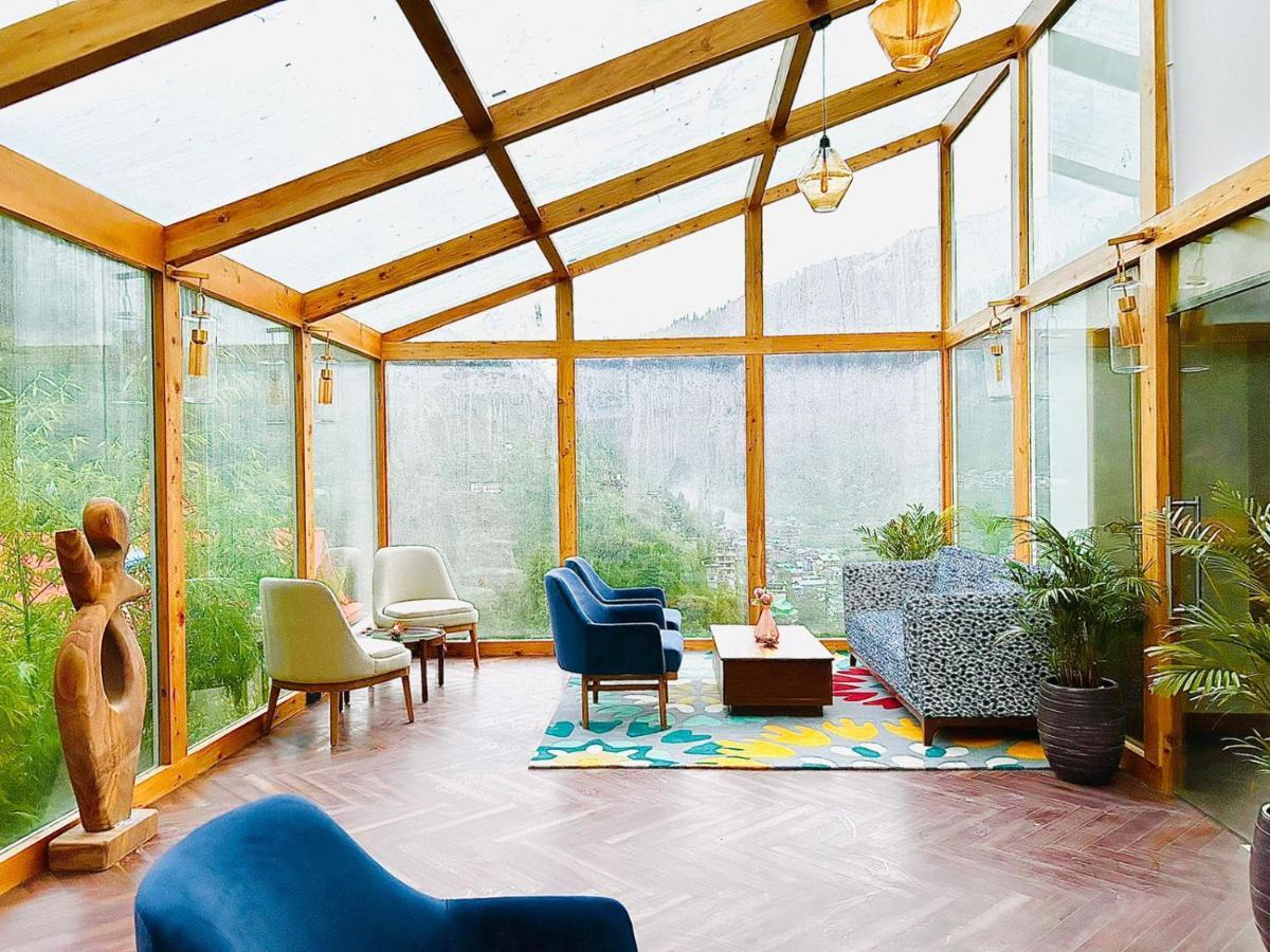 Bookmark Resorts, Manali Exteriör bild